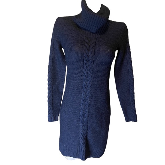 Banana Republic Dresses & Skirts - Banana Republic Sweater Dress